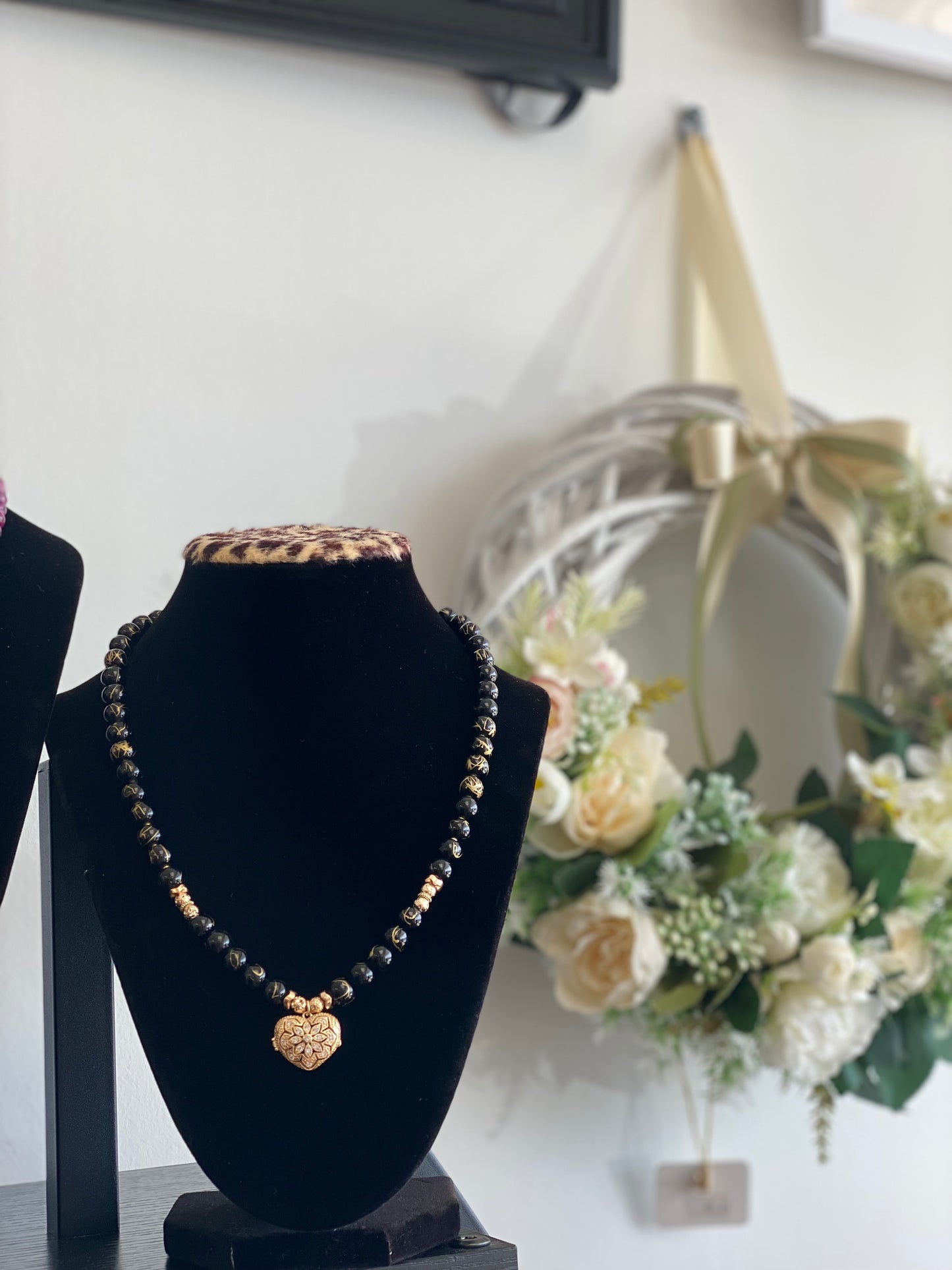 Necklace/…намисто з підвіскою Серце