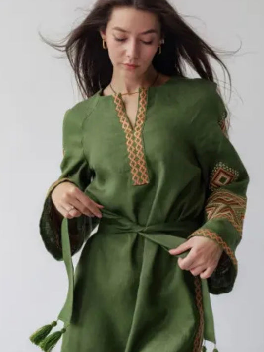 Traditional Vishivanka Dress (Green, Female)