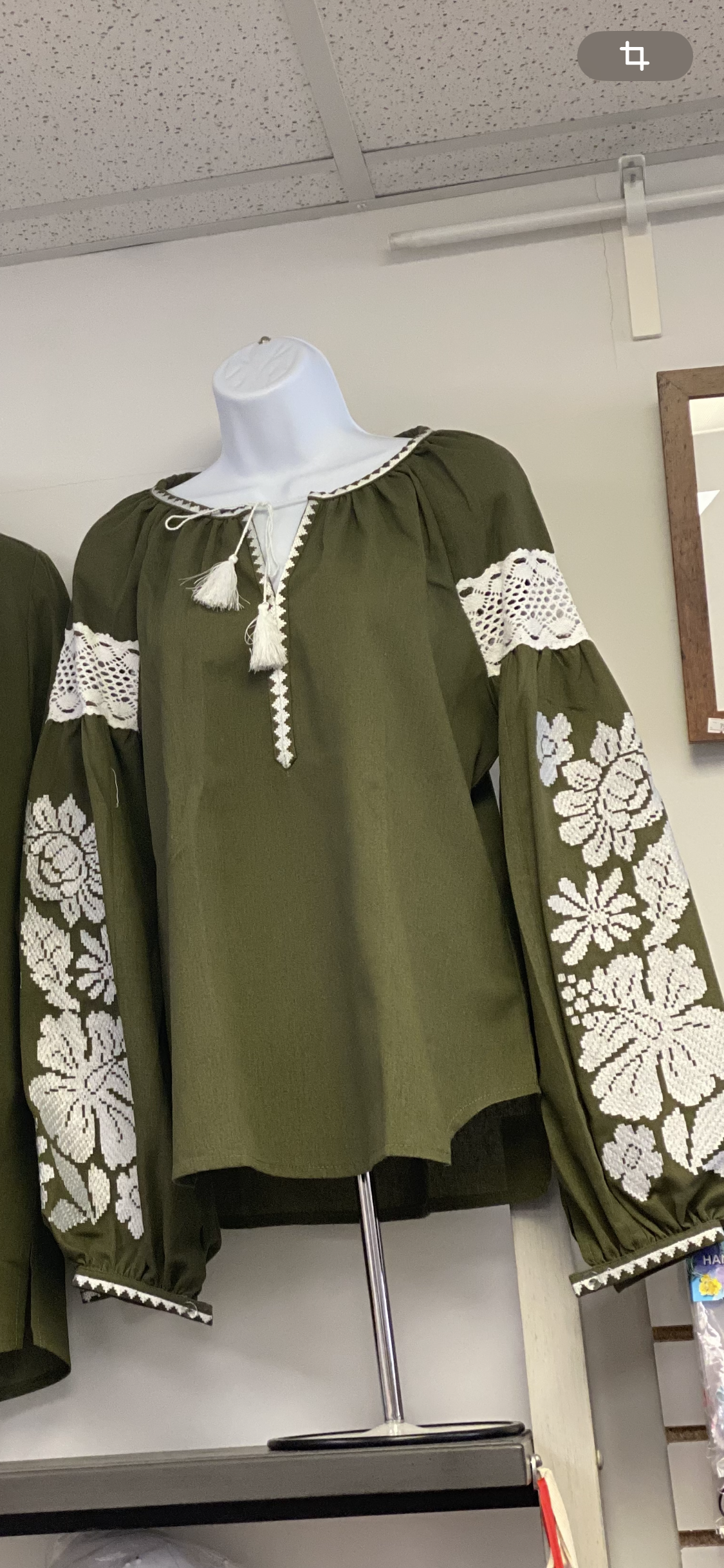 Embroidered blouse/…жіноча вишиванка