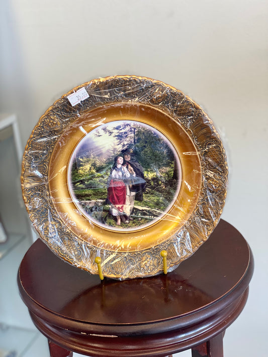 Decorative Ukrainian plate/…декоративна підвісна тарілка в українському стилі