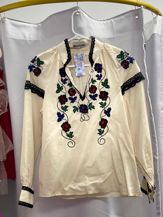 Embroidered blouse