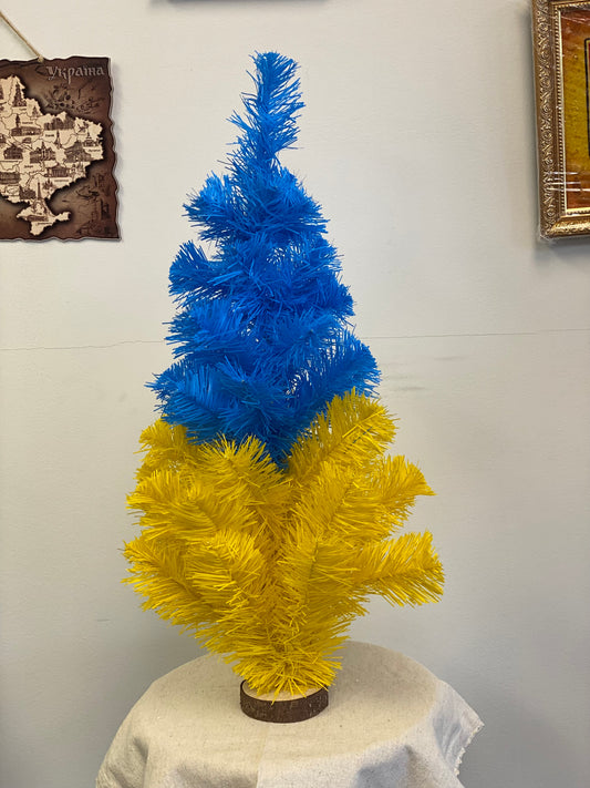 Ялинка патріотична