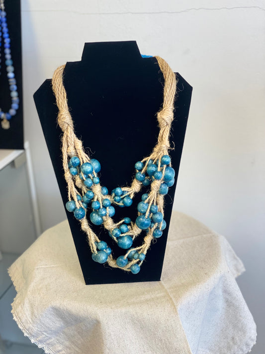 Намисто деревʼяне