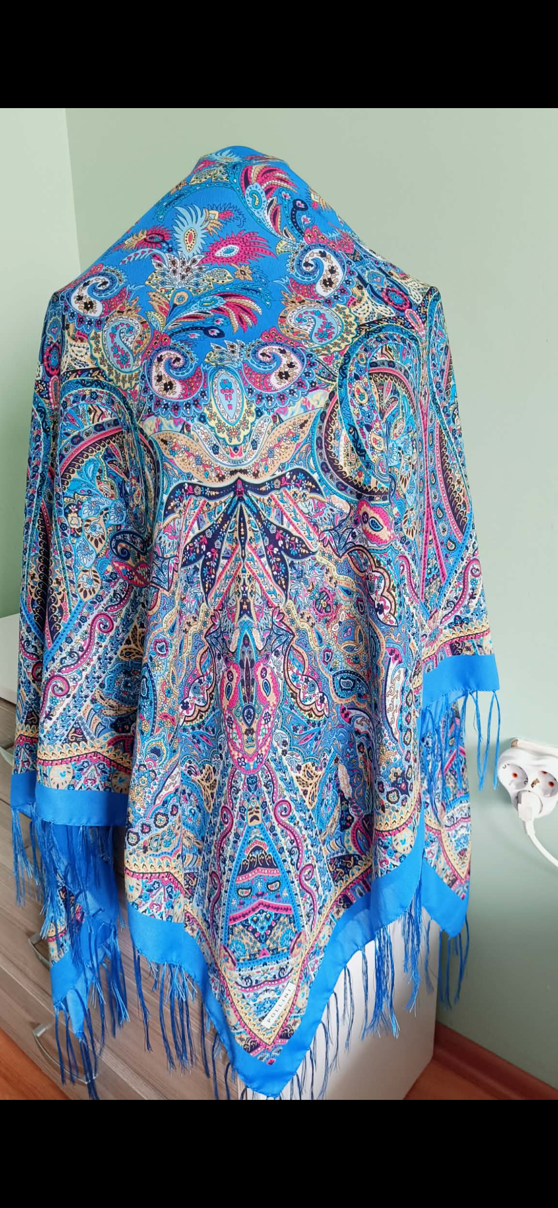 Embroidered scarf/ …хустина шальова