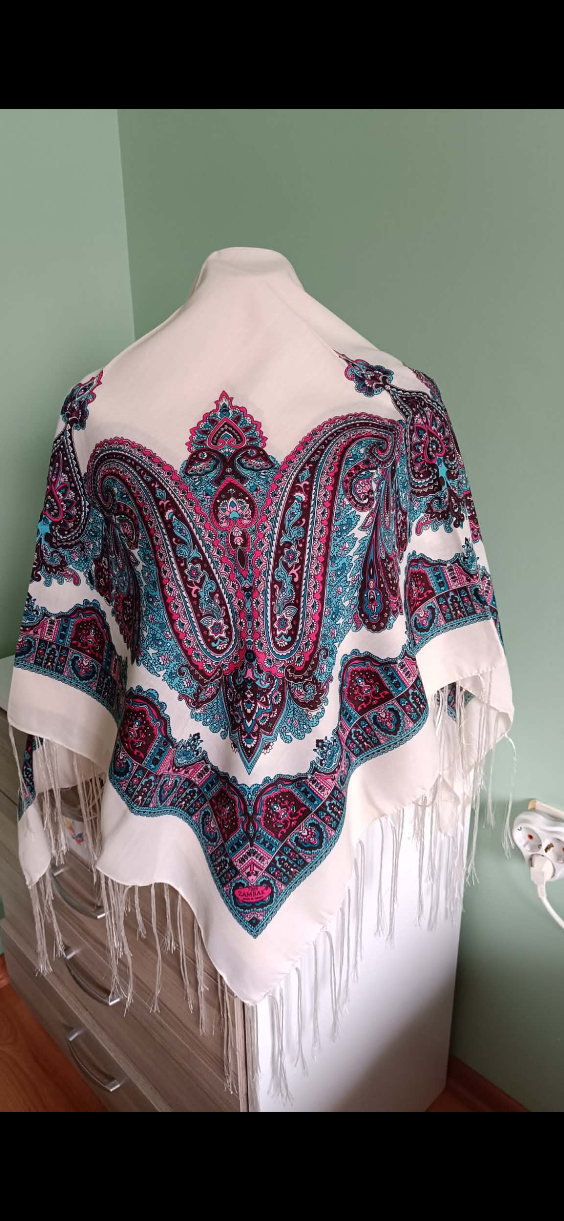 Embroidered scarf/ …хустина шальова