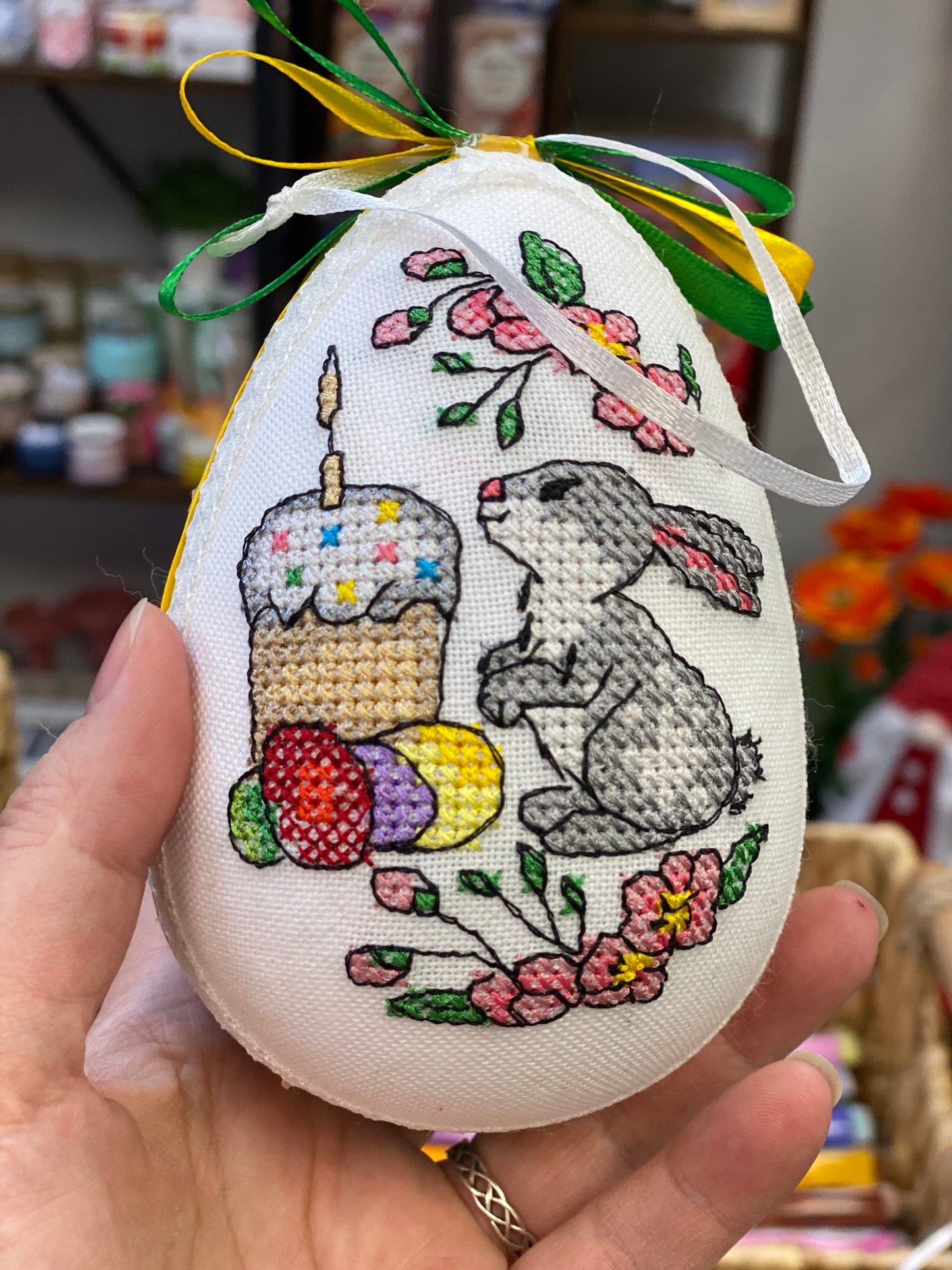 Вишита писанка (велика)